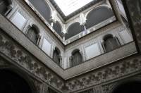 05 Sevilla - Alcazar Patio Munecas 1-2Stock 